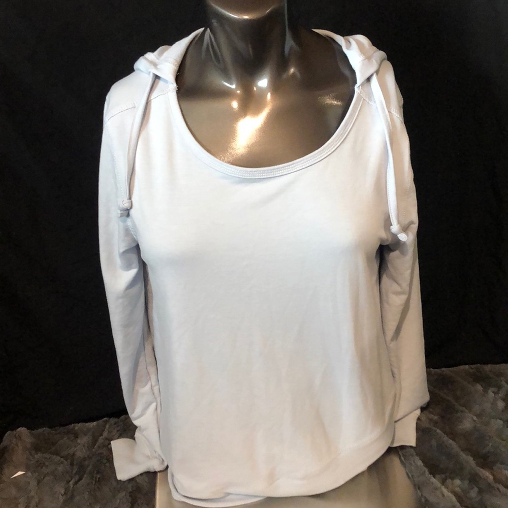Long sleeve light blue